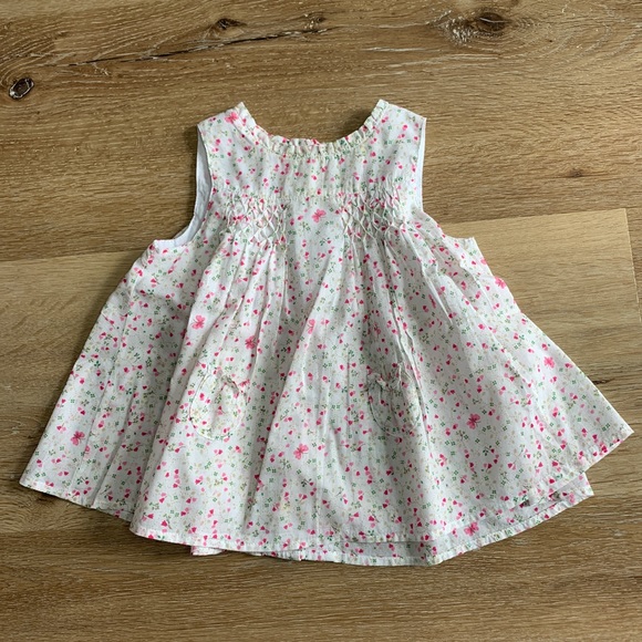 Bundled of 3 blouses. Size 18 - Picture 5 of 10